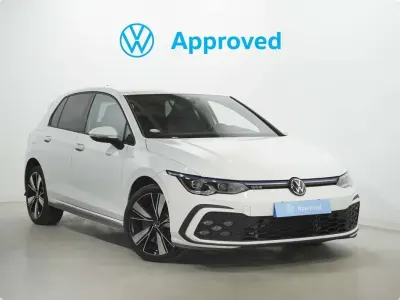 Usado VW Golf VIII GTE 245 CV (180 kW) 2023 Blanco Utilitario