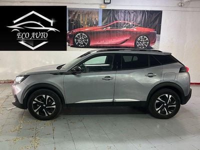 Usado Peugeot 2008 Allure 130 CV (95 kW) 2023 Gris / plata SUV