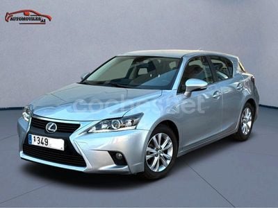 Lexus CT200h
