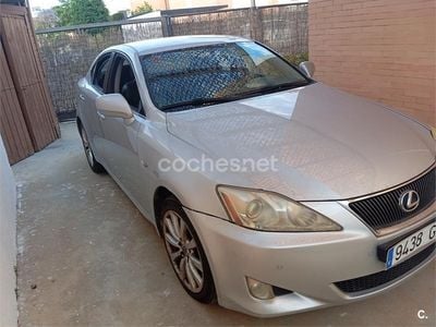 Lexus IS220d