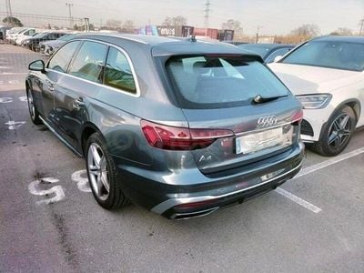 Usado Audi A4 S-Line 163 CV (119 kW) 2022 Gris / plata Familiar