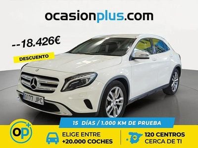 Begagnad Mercedes GLA200 Urban 136 HK (100 kW) 2016 Vit SUV