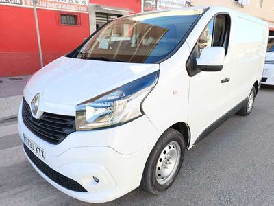 Blanco Usado 2019 Renault Trafic Monovolumen | 14.500 € (Precio justo)