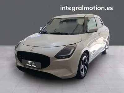 Usado Suzuki Swift 82 CV (60 kW) 2025 Blanco Utilitario