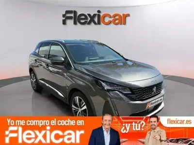 Usado Peugeot 3008 Allure 130 CV (95 kW) 2021 Gris SUV