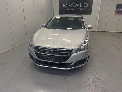 Usado Peugeot 508 Allure 115 CV (84 kW) 2015 Gris / plata Berlina
