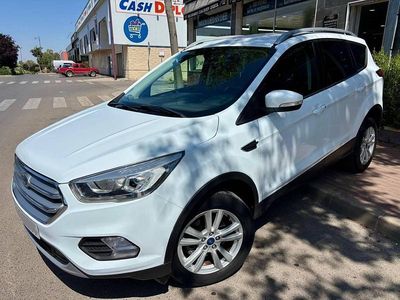 Blanco Usado 2019 Ford Kuga Trend+ SUV | 14.999 € (Caro)