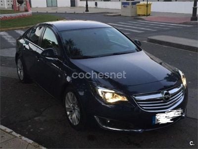 Usado Opel Insignia Sportive 163 CV (119 kW) 2014 Azul Berlina