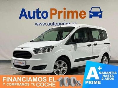 Usado Ford Tourneo Courier Trend 102 CV (75 kW) 2016 Blanco Monovolumen