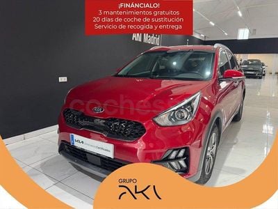 Begagnad Kia Niro 141 HK (103 kW) 2018 Röd SUV