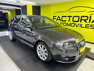 Usado Audi A3 Sportback S-Line 140 CV (102 kW) 2008 Gris / plata Utilitario
