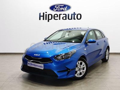 Usado Kia Ceed 120 CV (88 kW) 2024 Azul Utilitario