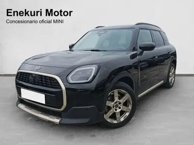 Usado Mini One D Countryman Classic 163 CV (119 kW) 2024 Negro SUV