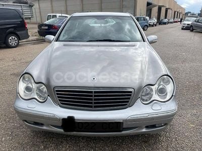 Mercedes C200