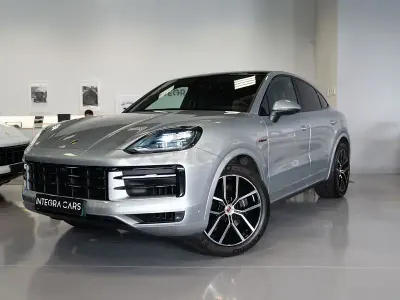 Käytetty Porsche Cayenne 470 HP (345 kW) 2024 Peessi Katumaasturi
