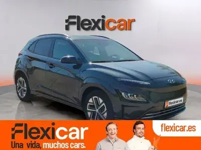 Usado Hyundai Kona Style 150 kW (204 CV) 2023 Gris SUV