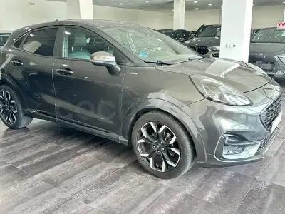 Usado Ford Puma ST-Line X 155 CV (114 kW) 2021 Gris / plata SUV
