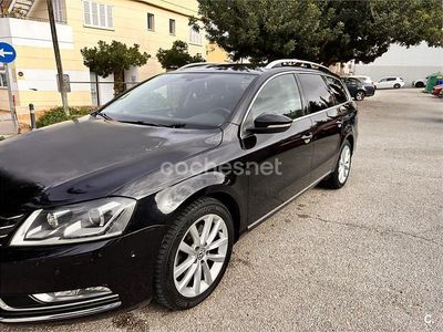 Usado VW Passat Highline 140 CV (102 kW) 2013 Negro Familiar