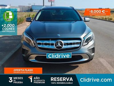 Gris / plata Usado 2016 Mercedes GLA200 AMG line SUV | 19.490 € (Precio justo)