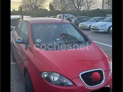 Occasion Seat Altea 102 PK (75 kW) 2005 Rood MPV