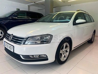 Usado VW Passat Alltrack 140 CV (102 kW) 2012 Blanco Familiar