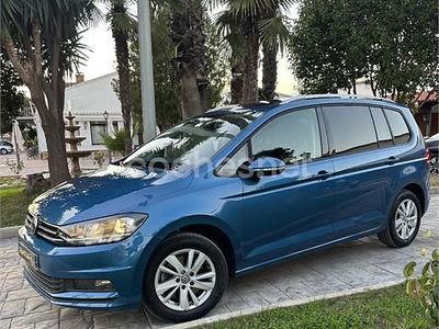 Usado VW Touran Advance 115 CV (84 kW) 2020 Azul Monovolumen