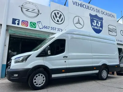 Usado Ford Transit Trend 130 CV (95 kW) 2023 Blanco Van