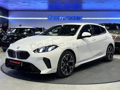 Usado BMW 120 Comfort Edition 163 CV (119 kW) 2025 Blanco Utilitario