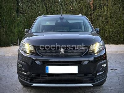 Usado Peugeot Rifter GT-line 130 CV (95 kW) 2020 Negro Monovolumen