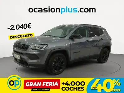 Usado Jeep Compass Night Eagle 130 CV (95 kW) 2022 Gris SUV