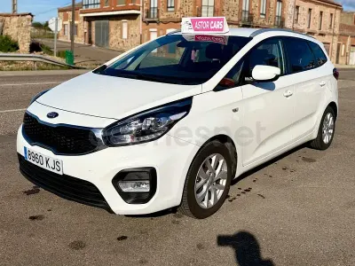 Usado Kia Carens 135 CV (99 kW) 2018 Blanco Monovolumen