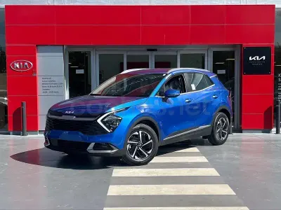 Käytetty Kia Sportage 150 HP (110 kW) 2024 Sininen Katumaasturi
