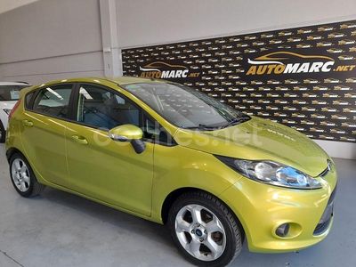 Verde Usado 2009 Ford Fiesta Trend Berlina | 5990 € (Un poco caro)