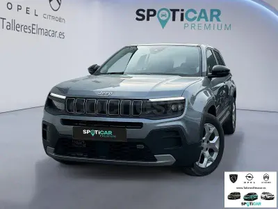 Käytetty Jeep Avenger Altitude 100 HP (73 kW) 2024 Harmaa Katumaasturi