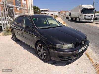 Negro Usado 2003 Seat Leon Berlina | 2999 € (Caro)