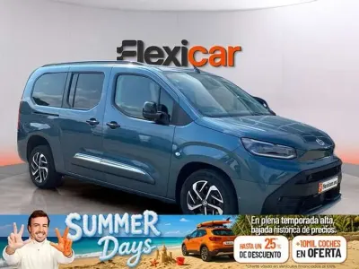 Usado Toyota Proace City Active 131 CV (96 kW) 2025 Verde Monovolumen