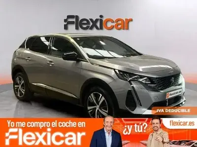 Usado Peugeot 3008 Allure 130 CV (95 kW) 2023 Gris SUV