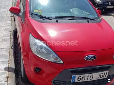 Usado Ford Ka 69 CV (50 kW) 2015 Rojo Berlina