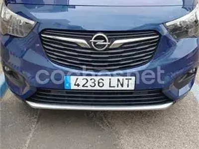 Usado Opel Combo Life Elegance 131 HP (96 kW) 2021 Azul Monovolume