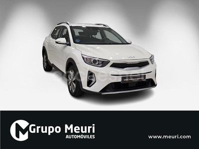 Blanco Usado 2022 Kia Stonic SUV | 16.750 € (Un poco caro)