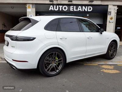 Blanco Usado 2018 Porsche Cayenne SUV | 86.900 €