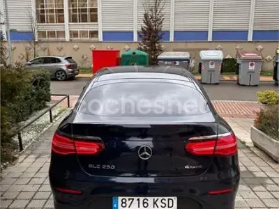 Usado Mercedes GLC250 211 CV (155 kW) 2018 Azul SUV