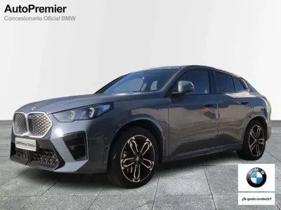 Usado BMW iX2 Comfort Edition 230 kW (313 CV) 2025 Gris SUV