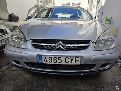 Gris / plata Usado 2004 Citroën C5 Exclusive Berlina | 3200 €