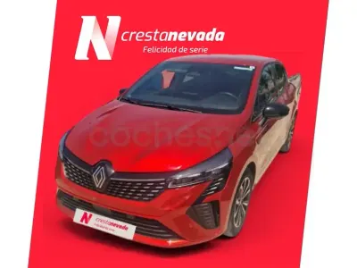 Usado Renault Clio V Techno 100 CV (73 kW) 2025 Rojo Berlina