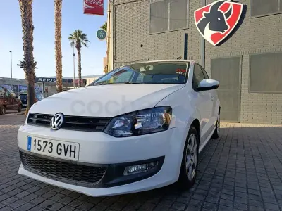Begagnad VW Polo Advance 75 HK (55 kW) 2010 Vit Sedan