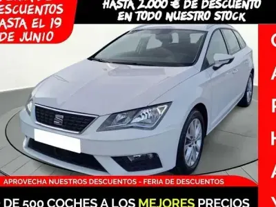 Usado Seat Leon ST Style 116 CV (85 kW) 2020 Blanco Familiar