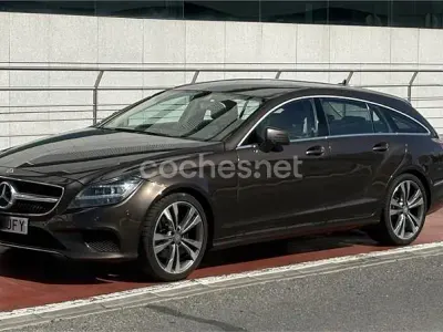 Usado Mercedes CLS250 Shooting Brake 204 CV (150 kW) 2015 Marrón Familiar