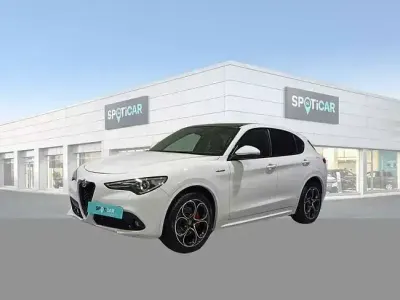 Usado Alfa Romeo Stelvio Veloce 209 CV (153 kW) 2021 Blanco SUV