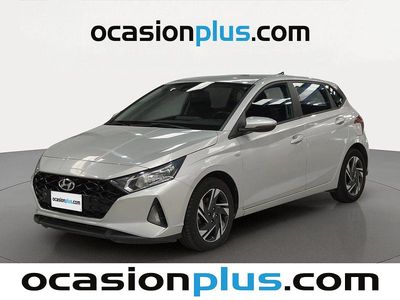 Usado Hyundai i20 101 CV (74 kW) 2022 Gris plata Utilitario